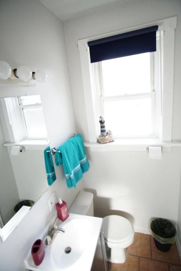 Cozy 1 Bedroom, 1 Min From Irving Park Blue Line, Free Parking Чикаго Экстерьер фото