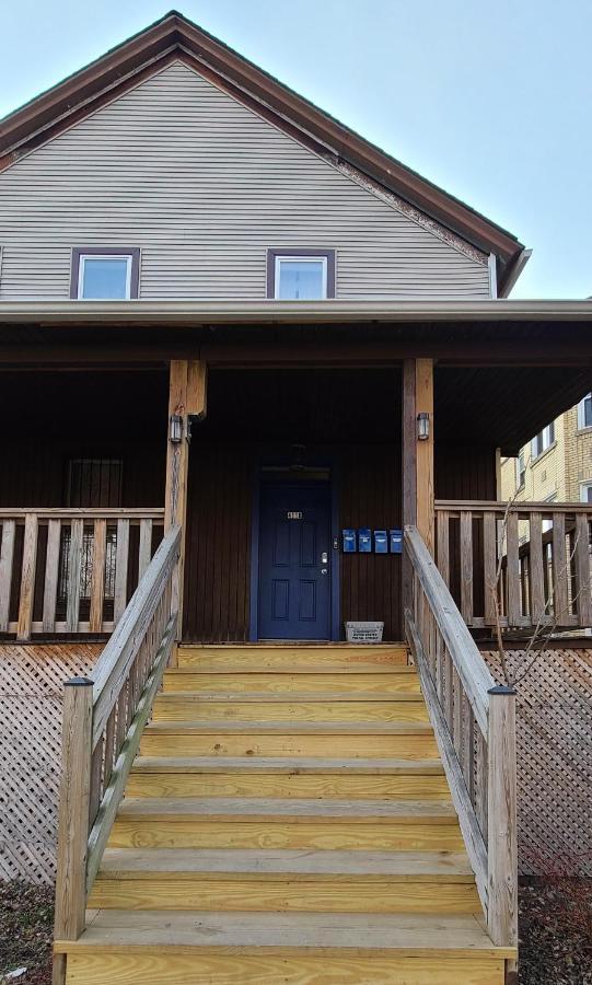 Cozy 1 Bedroom, 1 Min From Irving Park Blue Line, Free Parking Чикаго Экстерьер фото